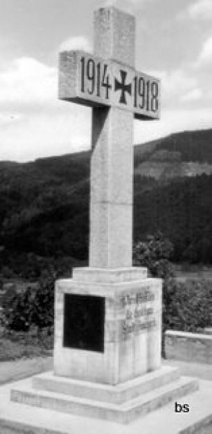 1928 A02 Kriegerehrenmal1418 001